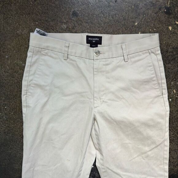 Dockers Slim Fit Man’s Pants Flat Front Khaki Size 32x28.5 Very Stained - Picture 9 of 14